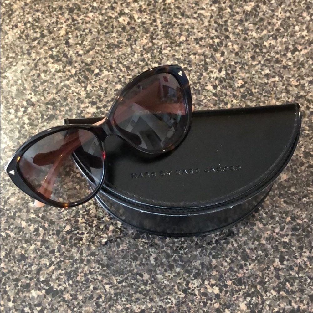 Marc Jacobs Sunglasses!
